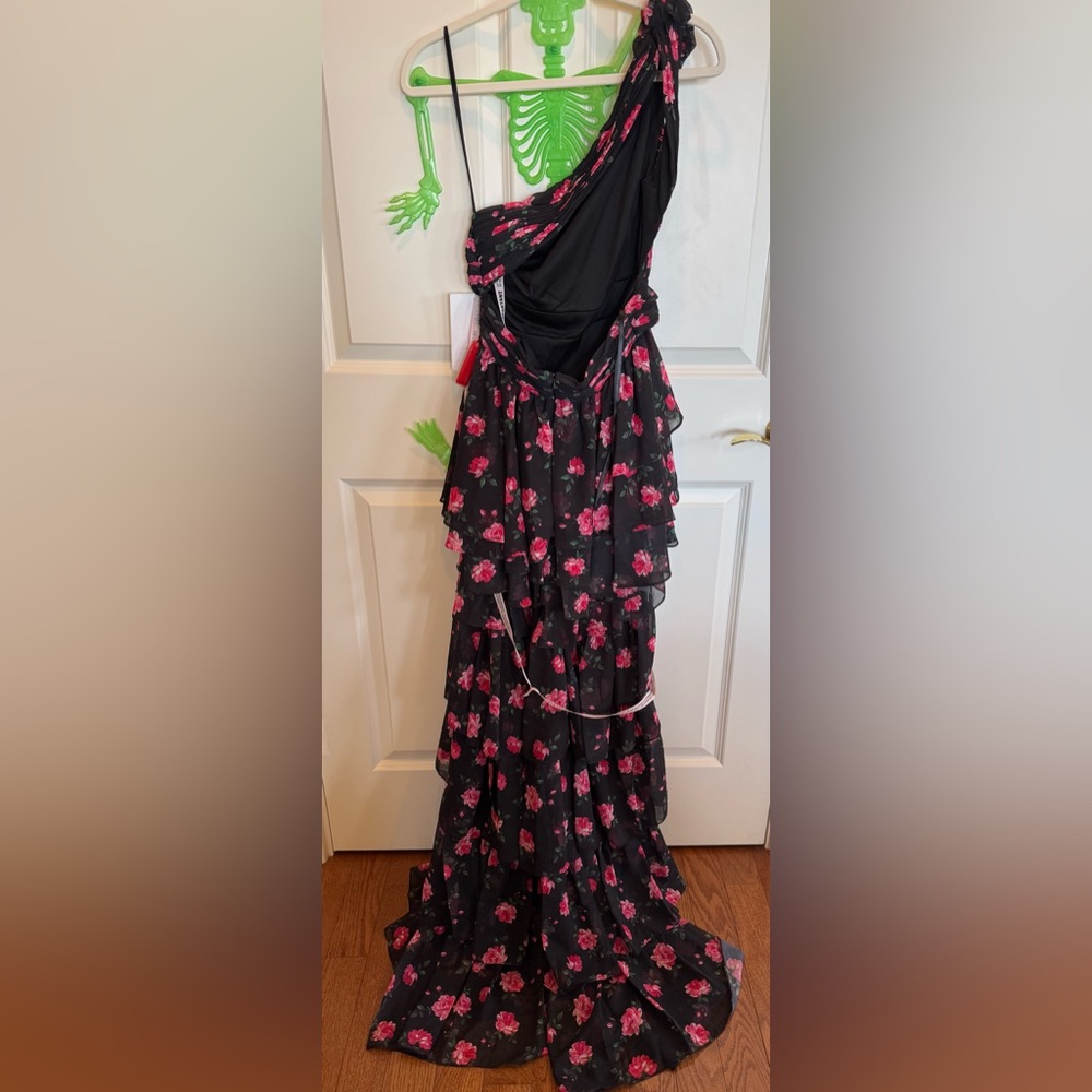 Mac Duggal Black One-Shoulder High-Low Floral Dress with Pink Roses - Picture 4 of 5